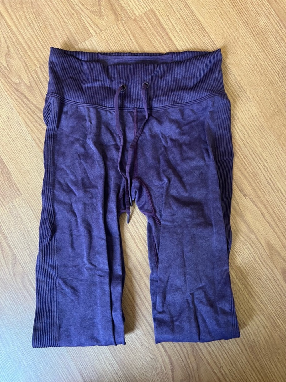PINK Victoria's Secret Deep Purple Ribbed Waistband Leggings